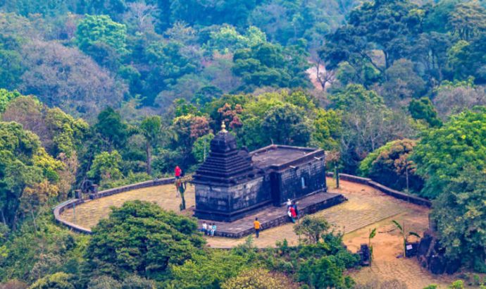 places to visit around sakleshpur